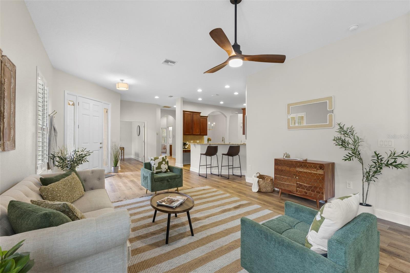 Image 8 of 47 For 20821 Amanda Oak Court