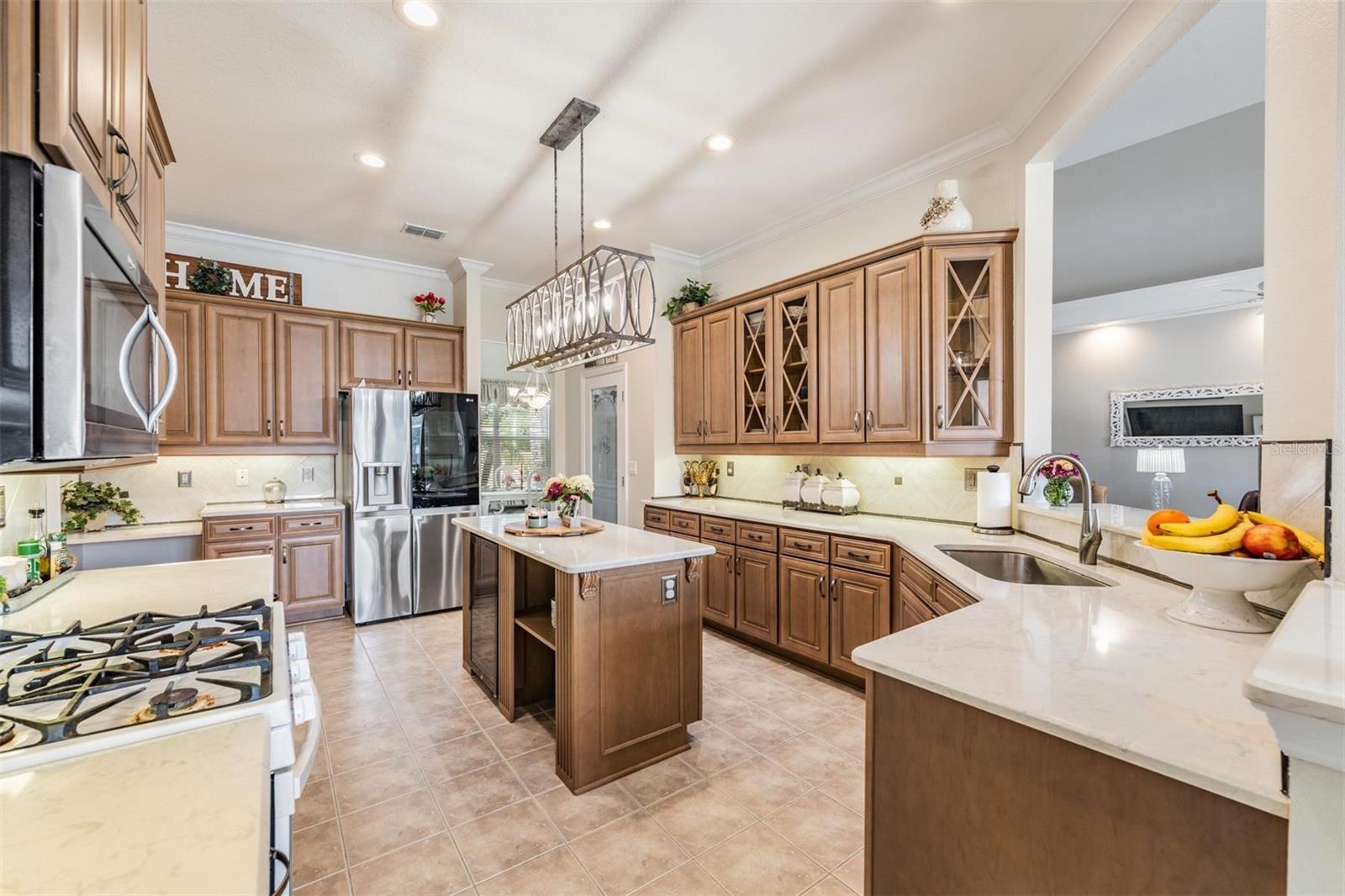Image 14 of 70 For 19119 Mandarin Grove Place