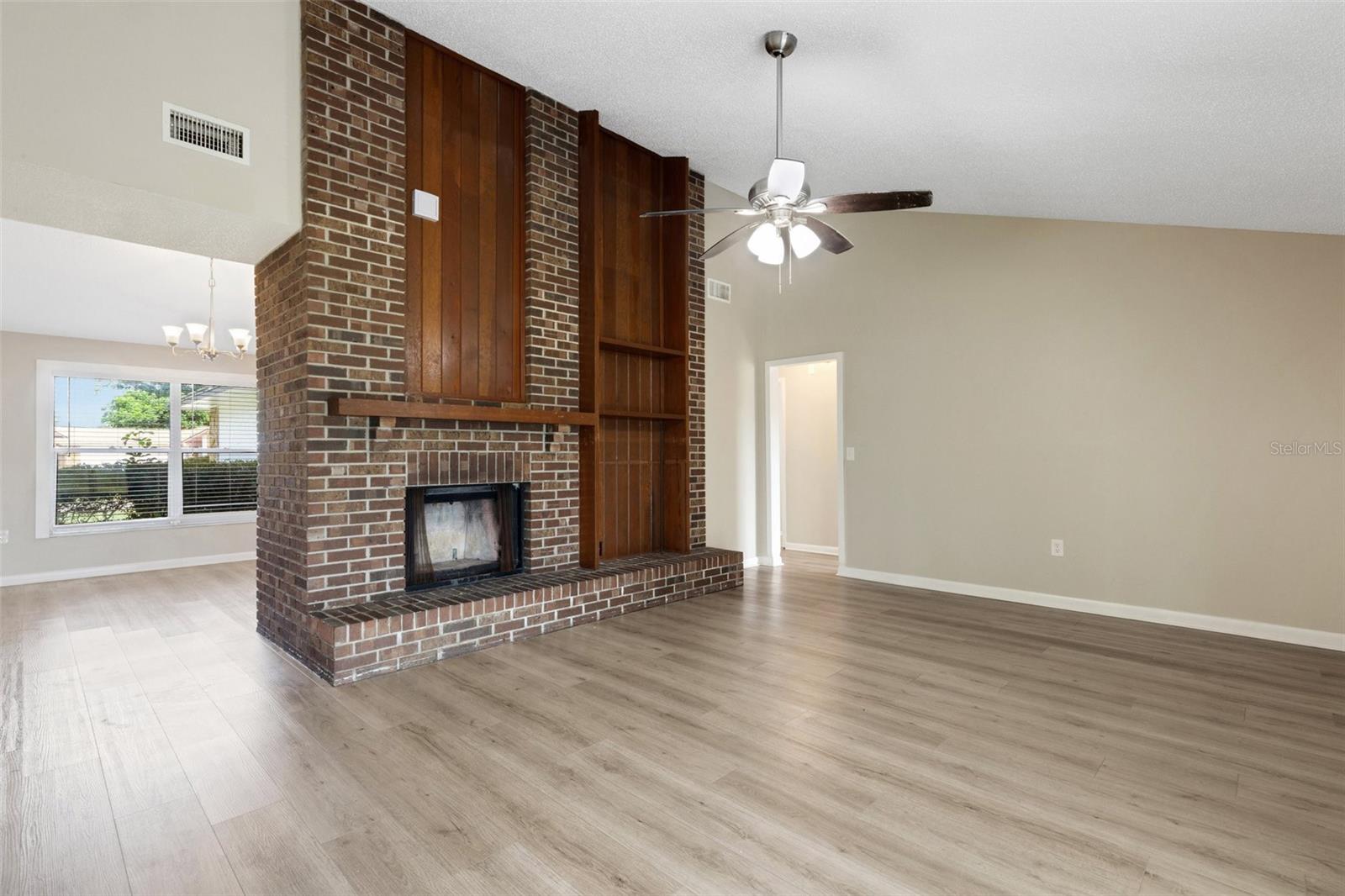 Image 10 of 54 For 3518 Dovetail Lane N