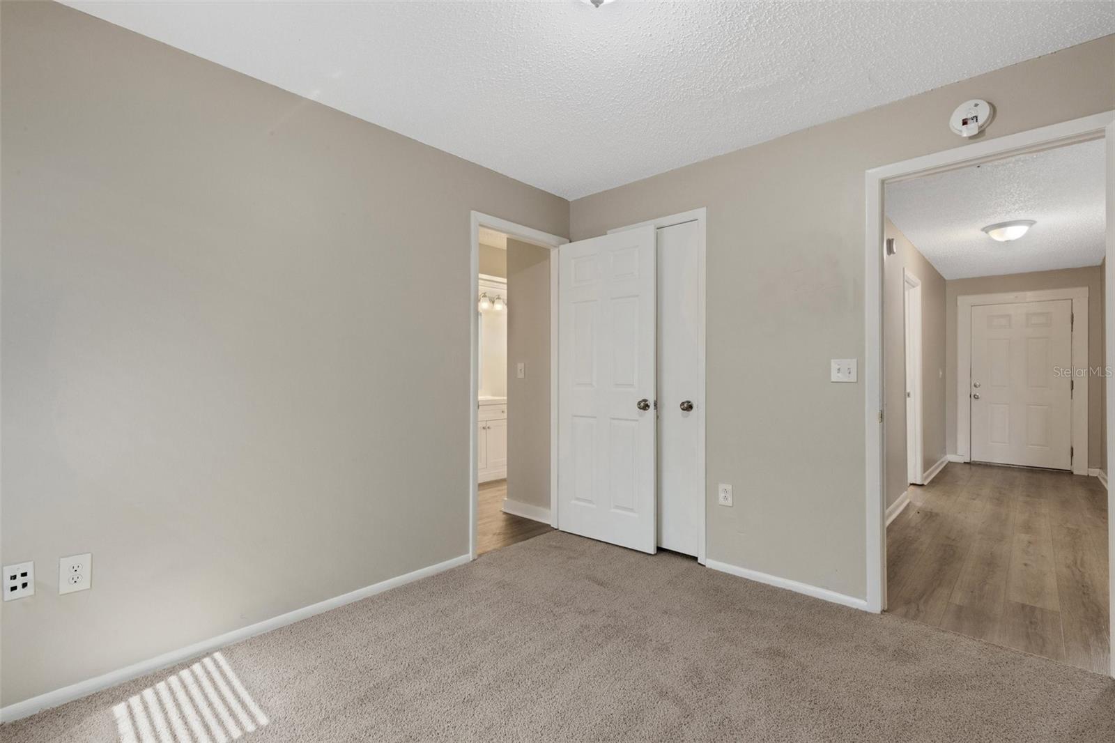 Image 20 of 54 For 3518 Dovetail Lane N