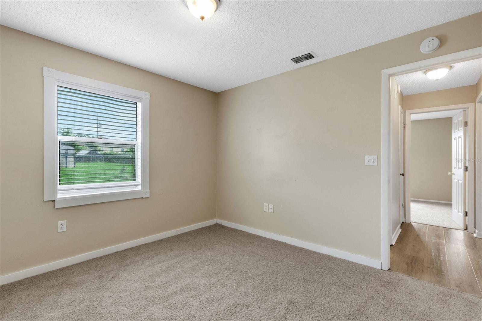 Image 34 of 54 For 3518 Dovetail Lane N