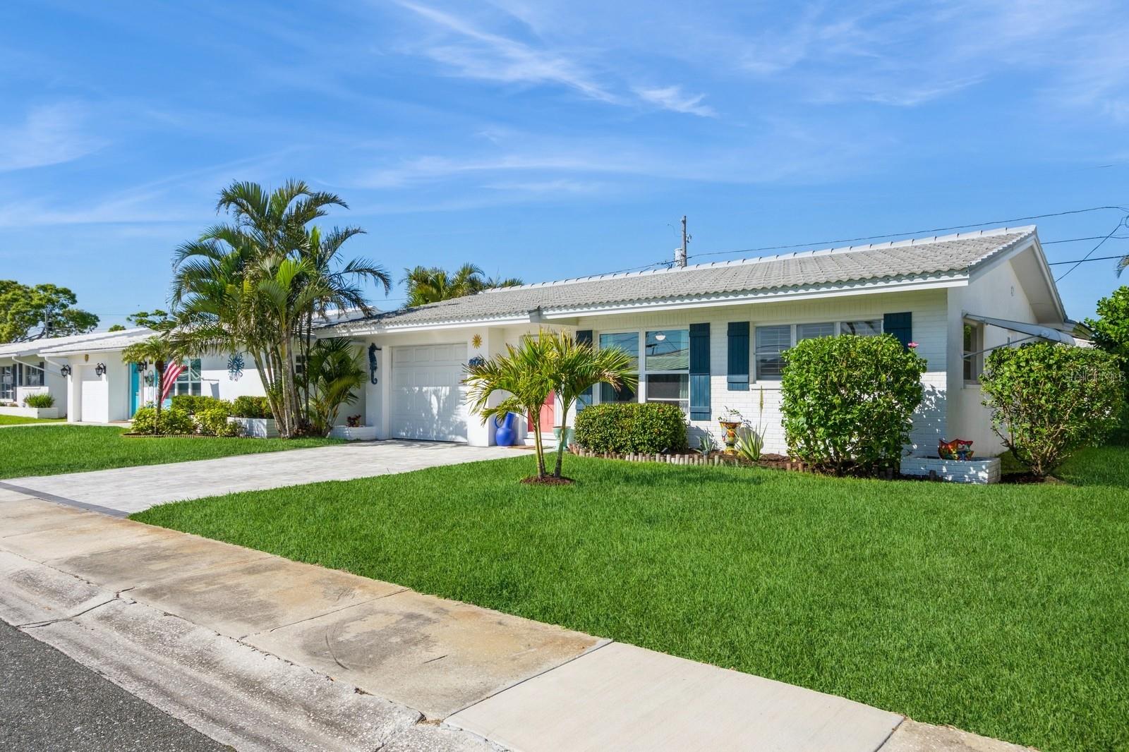 Image 2 of 33 For 3715 98th Avenue N 3