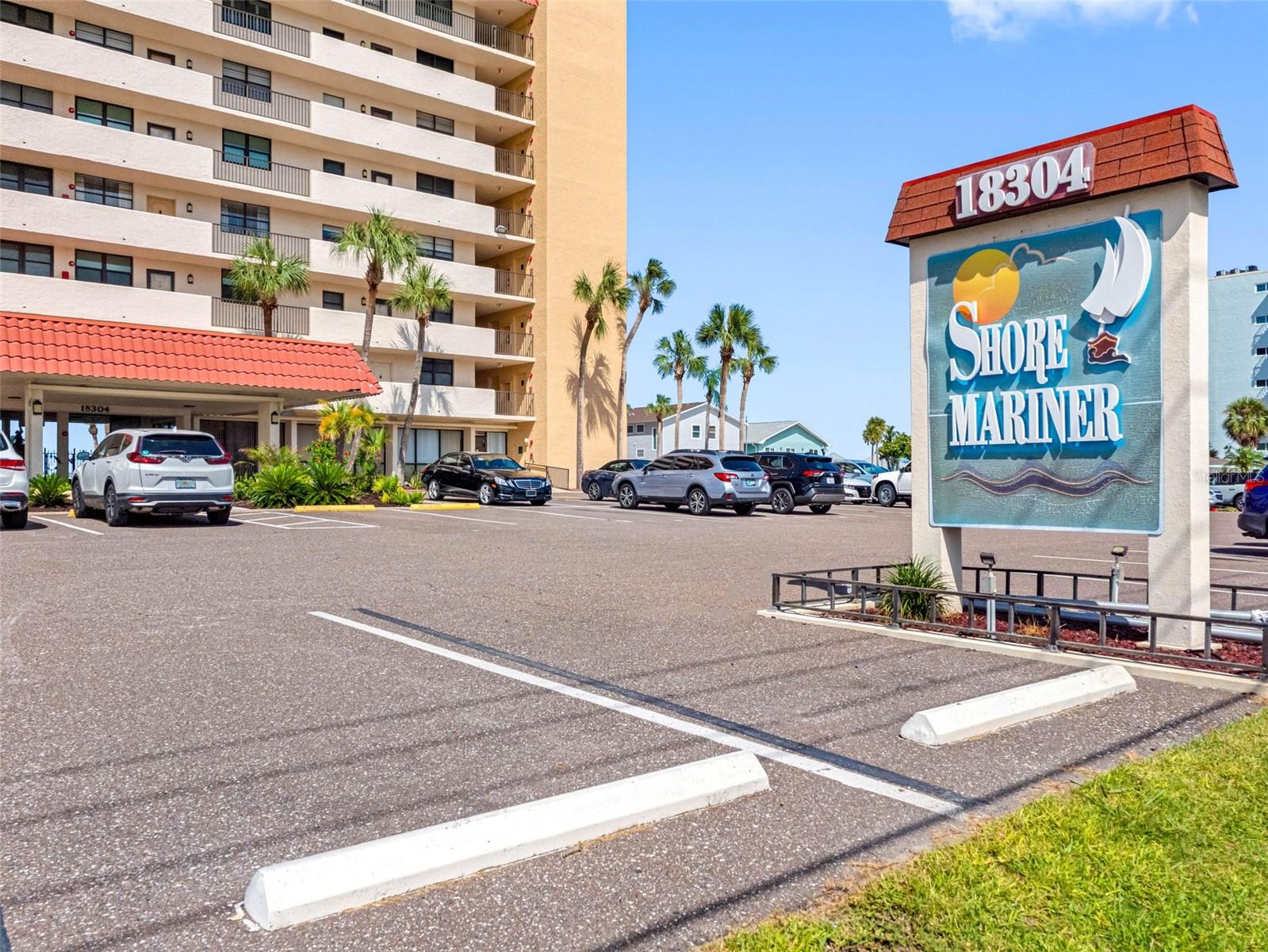 Image 46 of 74 For 18304 Gulf Boulevard 308