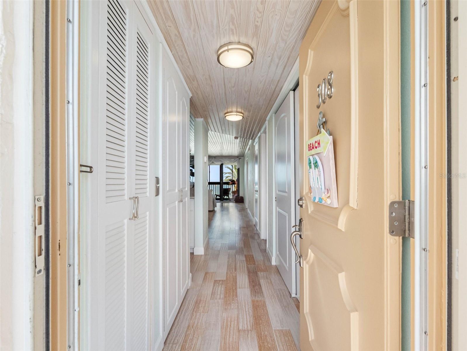 Image 48 of 74 For 18304 Gulf Boulevard 308