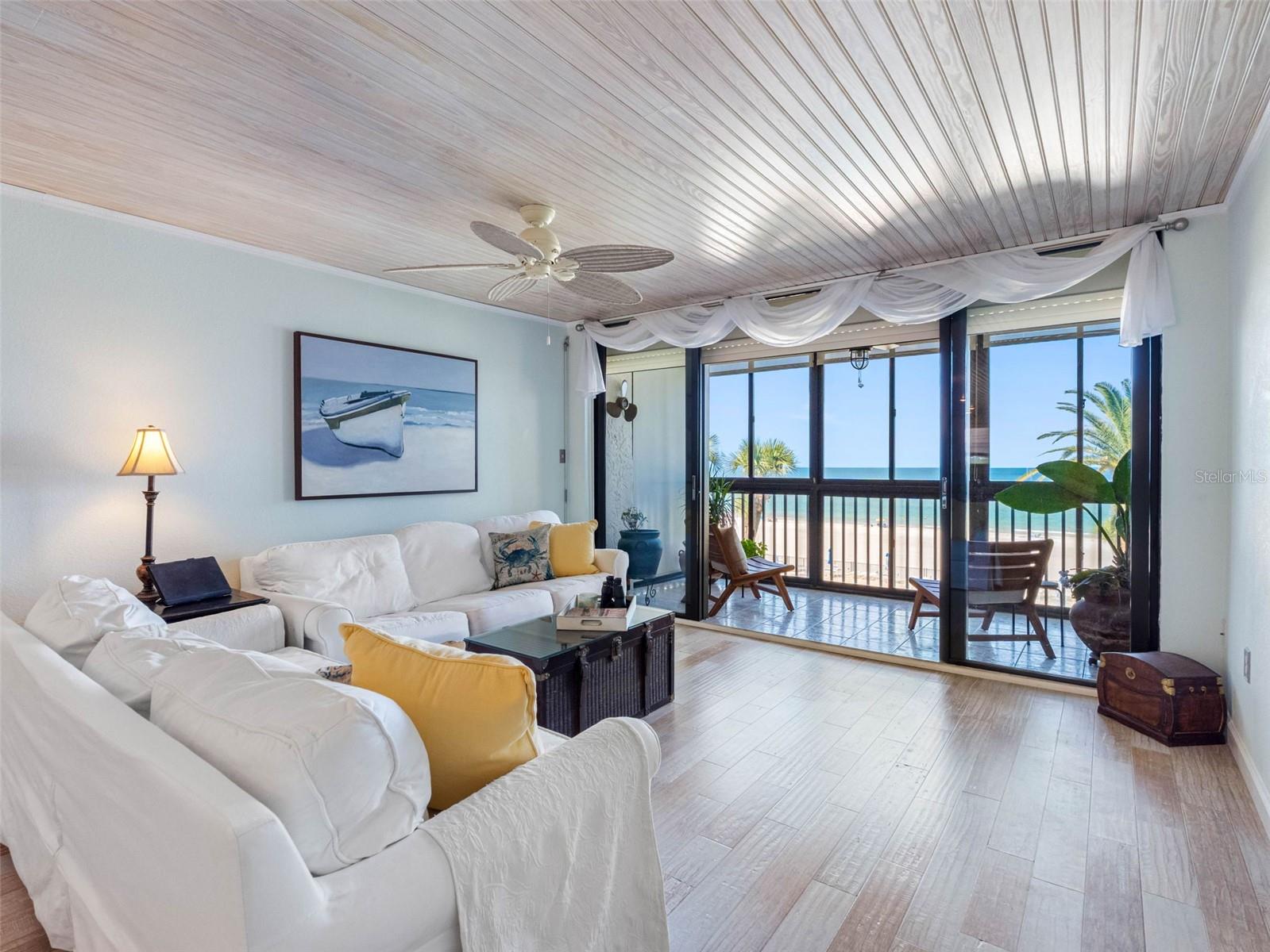 Image 6 of 74 For 18304 Gulf Boulevard 308
