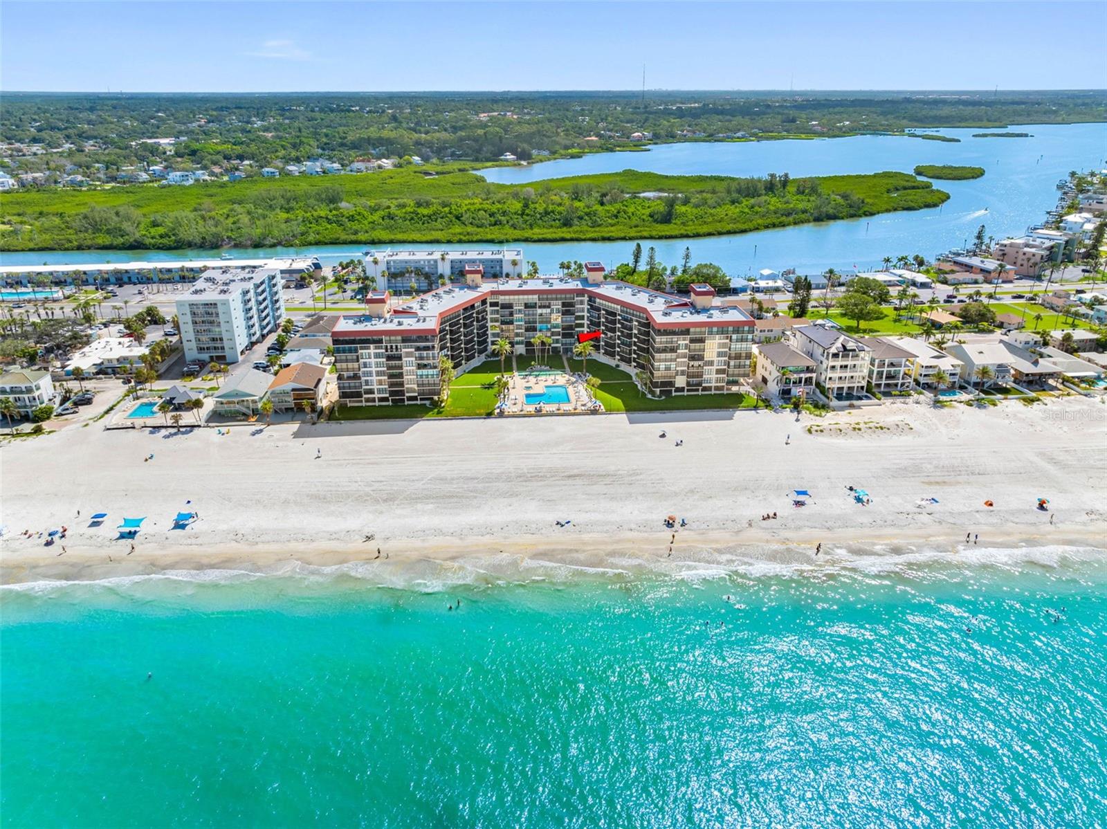 Image 60 of 74 For 18304 Gulf Boulevard 308