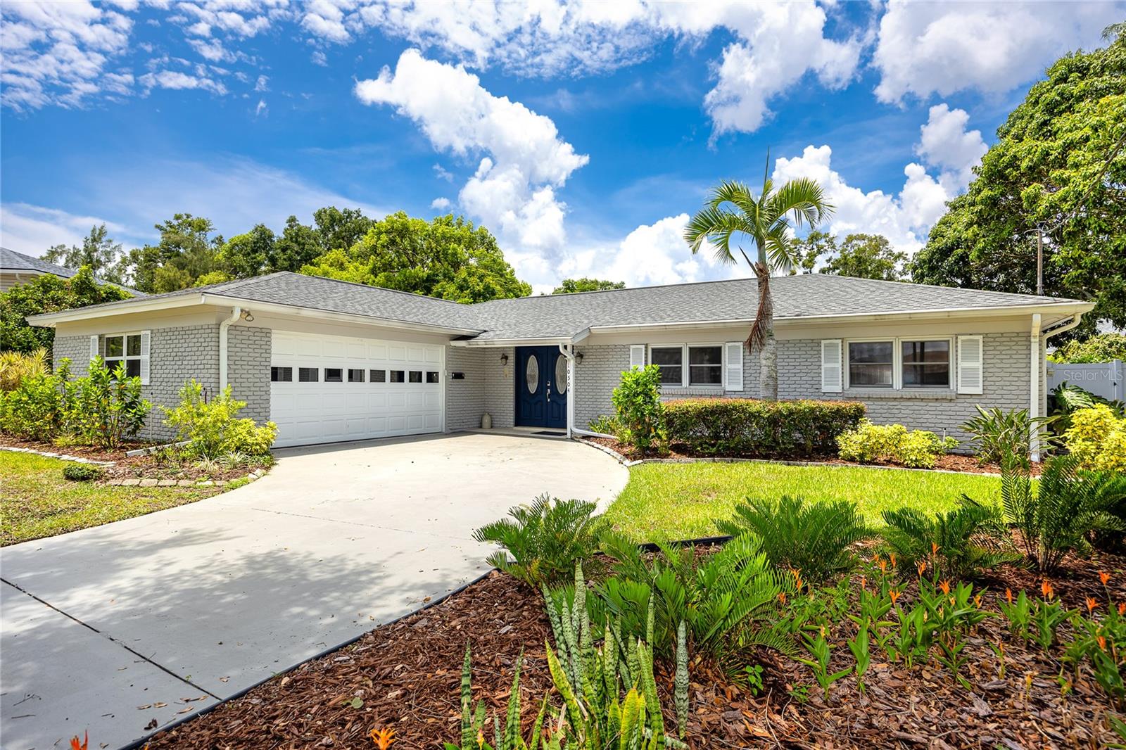 Image 2 of 43 For 10504 Lacera Drive