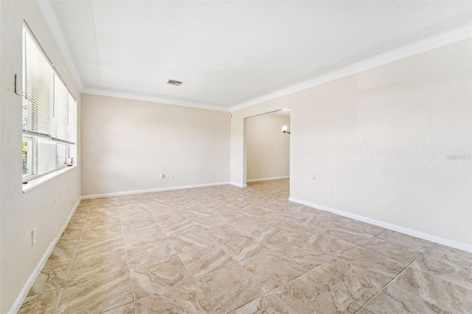 Image 21 of 37 For 2443 68th Avenue S