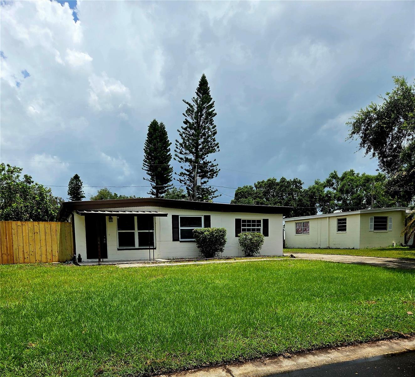 Details for 8695 92nd Terrace, SEMINOLE, FL 33777