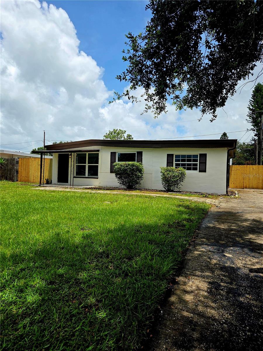 Image 17 of 19 For 8695 92nd Terrace