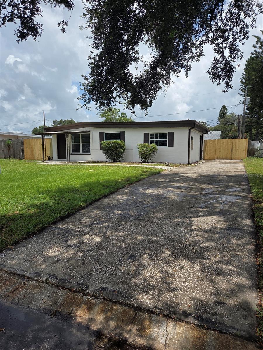 Image 18 of 19 For 8695 92nd Terrace