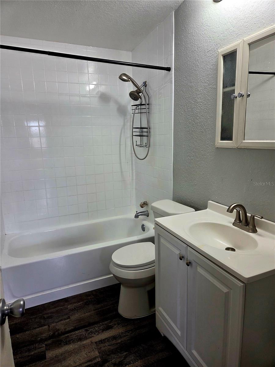 Image 5 of 19 For 8695 92nd Terrace