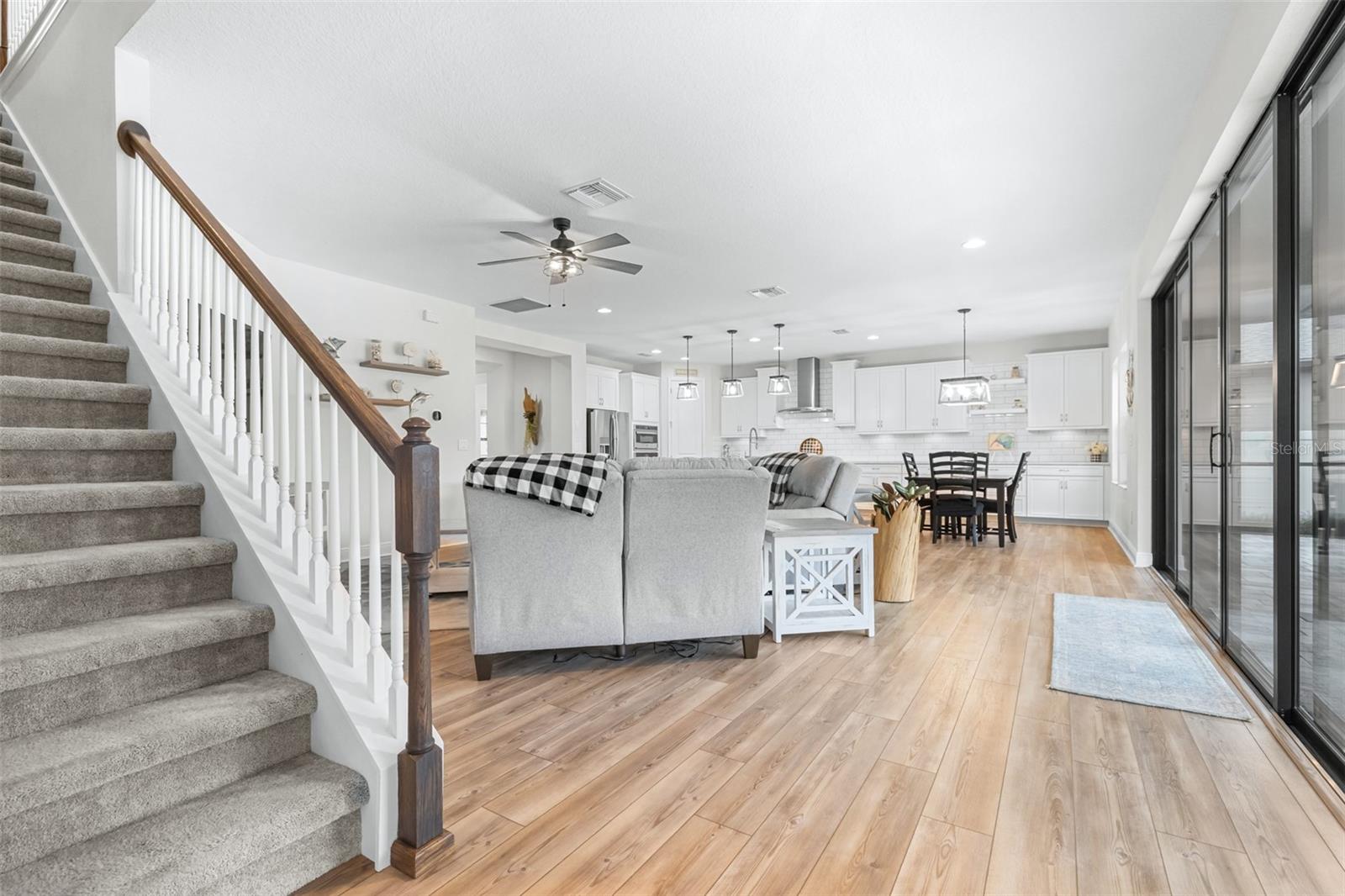 Image 22 of 85 For 21896 Emory Oak Place