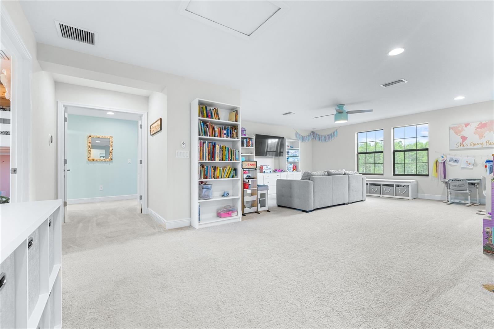 Image 32 of 85 For 21896 Emory Oak Place