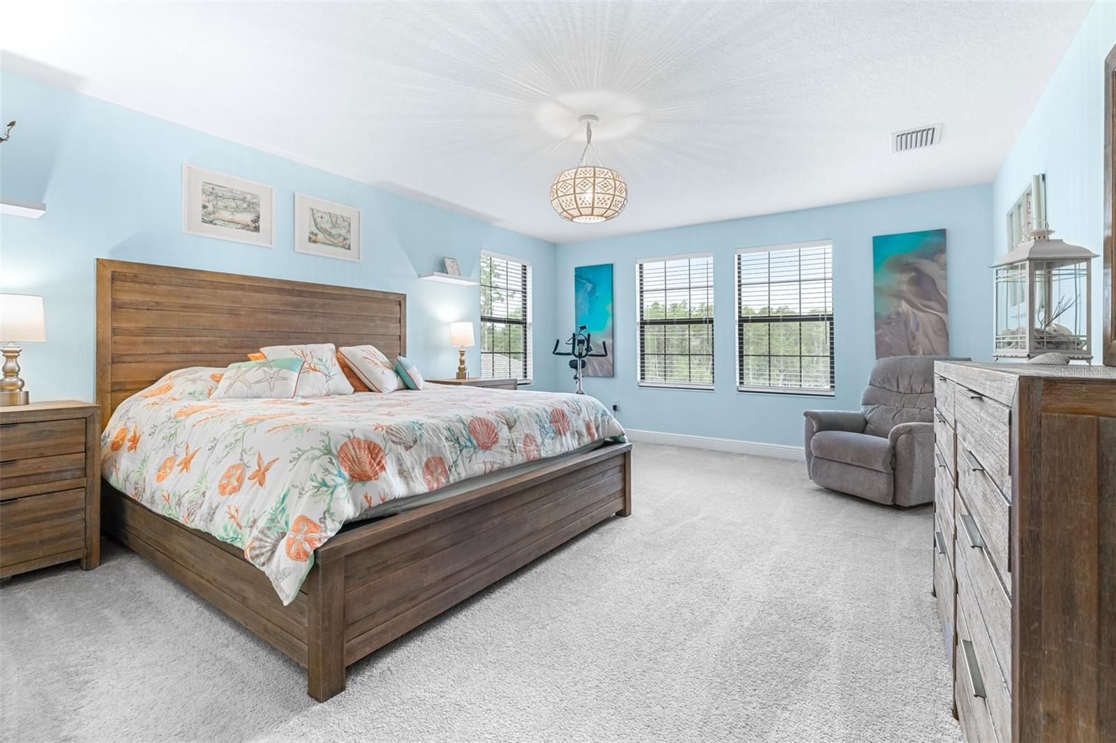 Image 33 of 85 For 21896 Emory Oak Place