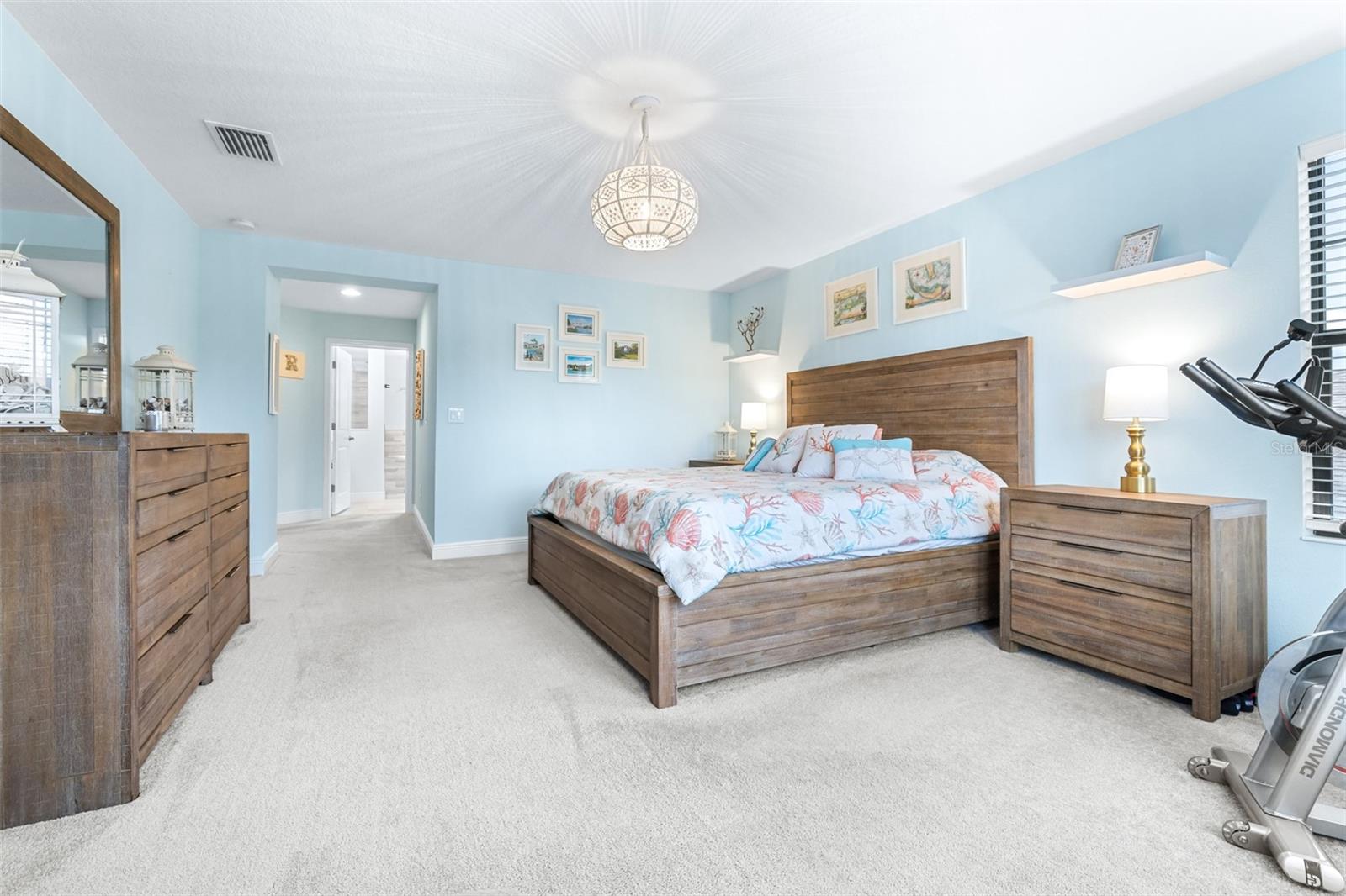 Image 35 of 85 For 21896 Emory Oak Place