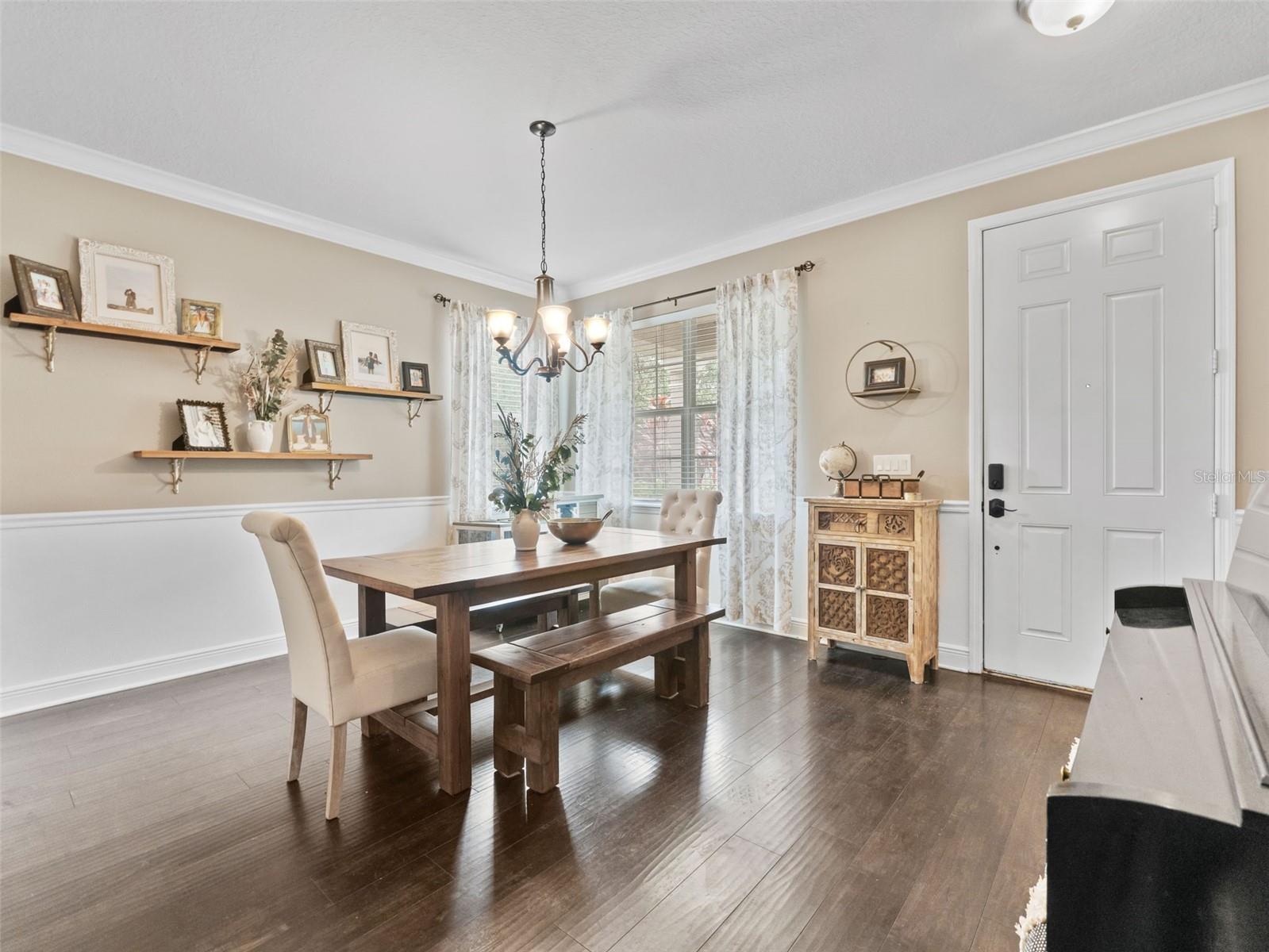 Image 6 of 50 For 2914 Cypress Bowl Road