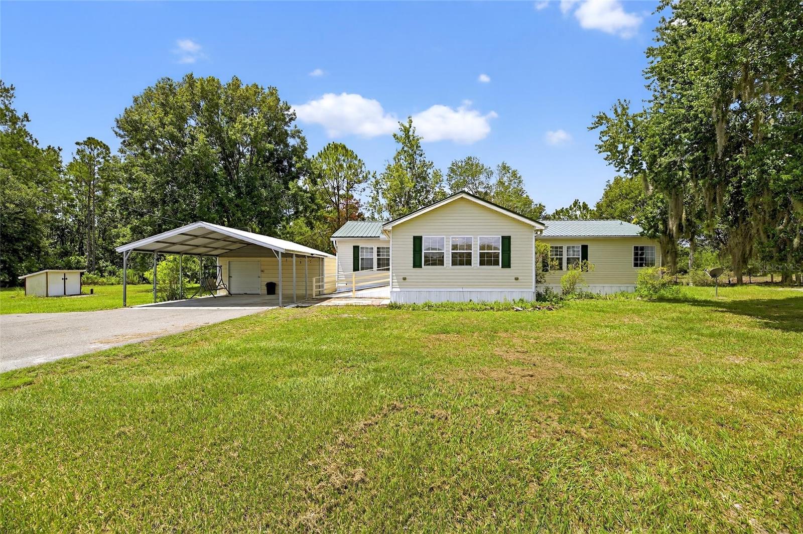 Image 4 of 91 For 6250 Green Pond Road