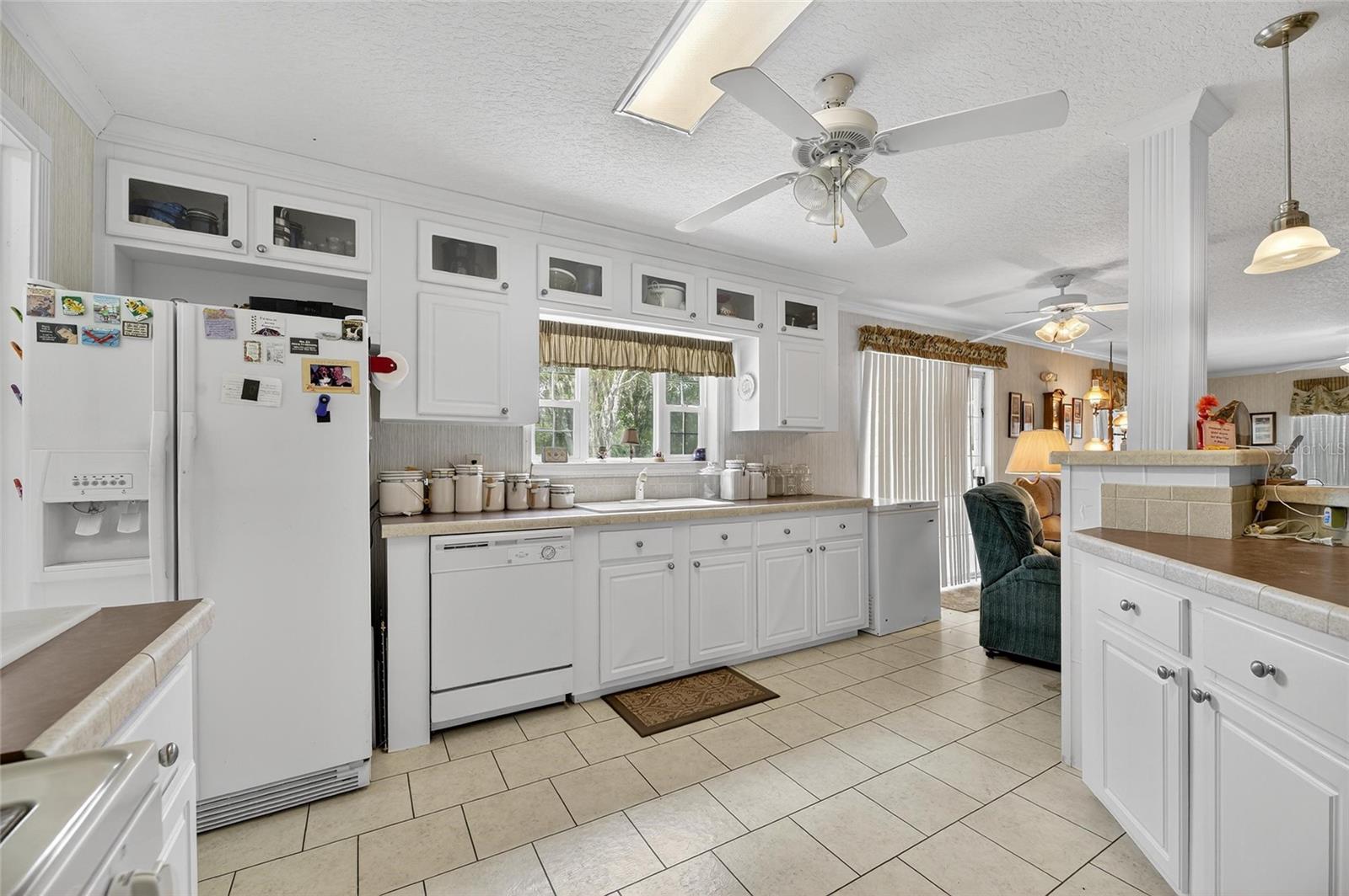 Image 57 of 91 For 6250 Green Pond Road