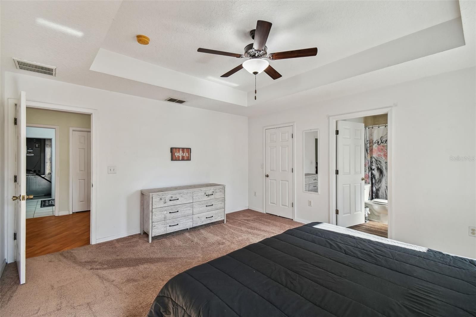 Image 6 of 31 For 5840 Mariposa Drive