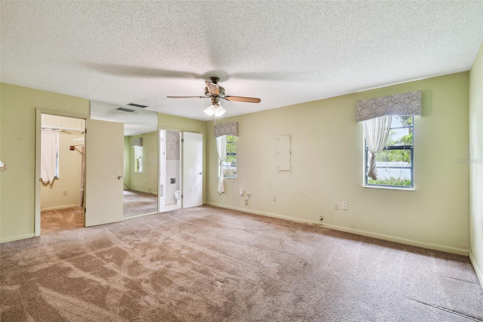Image 12 of 47 For 4540 Mitchell Road