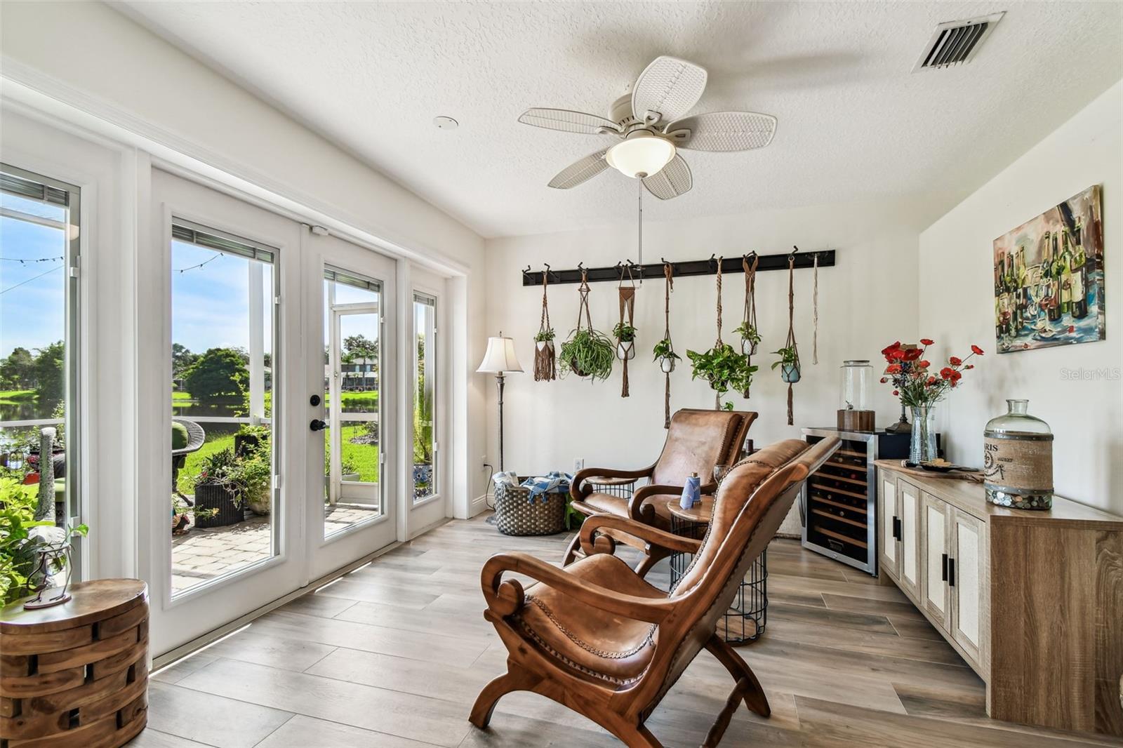 Listing photo id 28 for 10310 Millport Drive