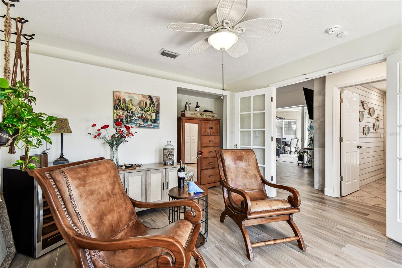 Listing photo id 30 for 10310 Millport Drive
