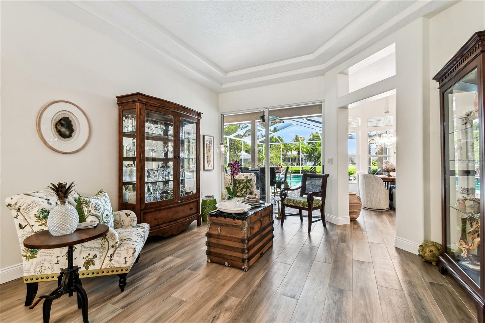 Listing photo id 34 for 10310 Millport Drive
