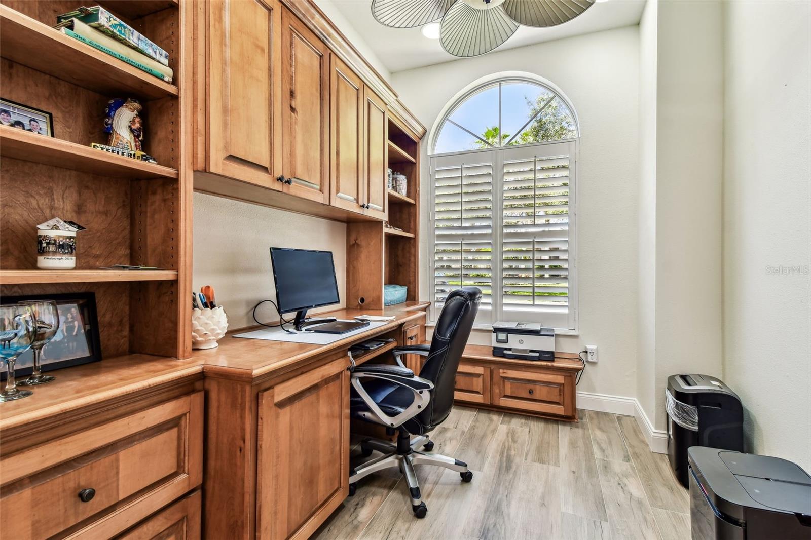 Listing photo id 42 for 10310 Millport Drive