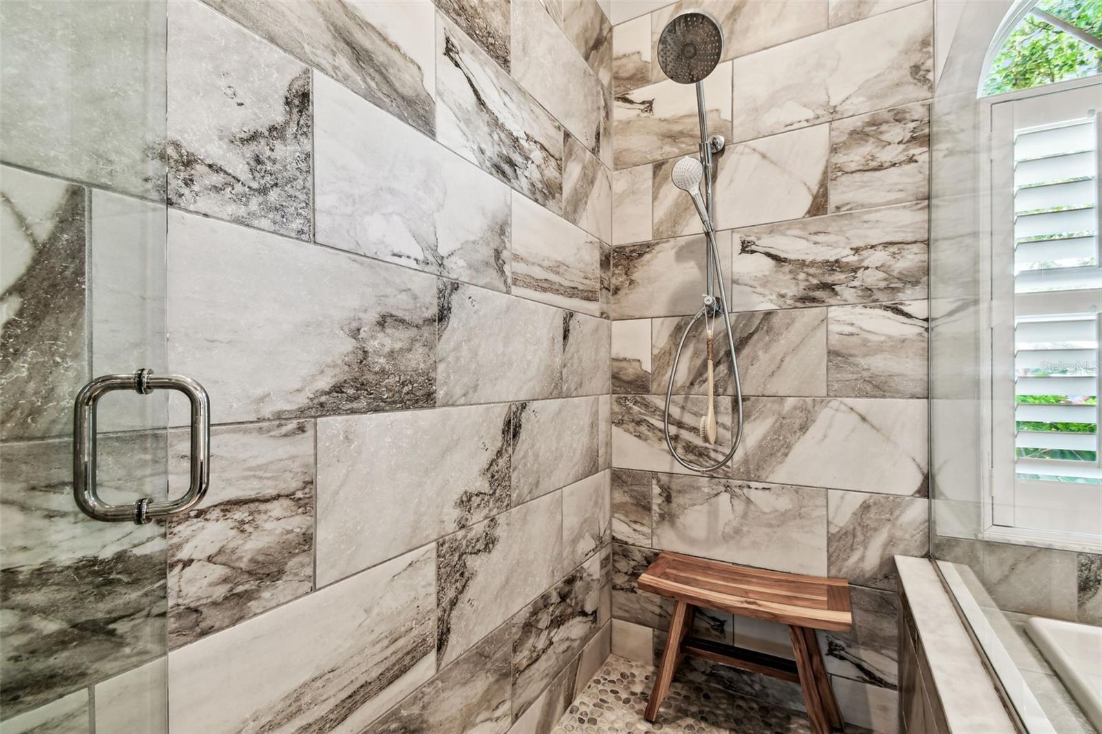 Listing photo id 49 for 10310 Millport Drive
