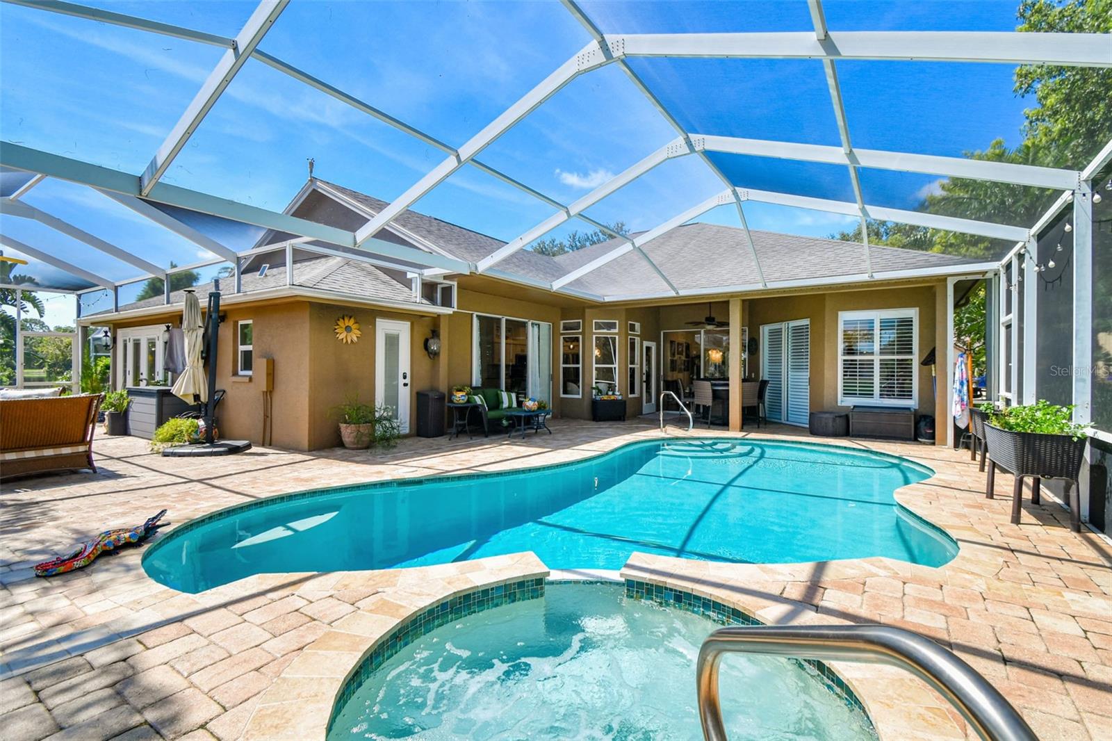 Listing photo id 54 for 10310 Millport Drive