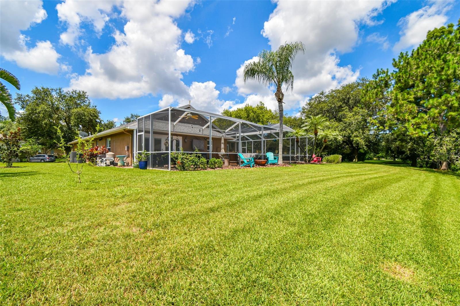 Listing photo id 68 for 10310 Millport Drive