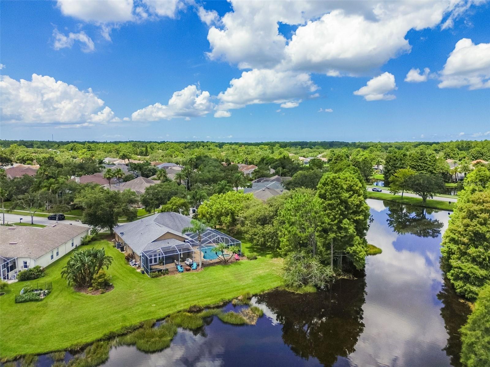 Listing photo id 77 for 10310 Millport Drive
