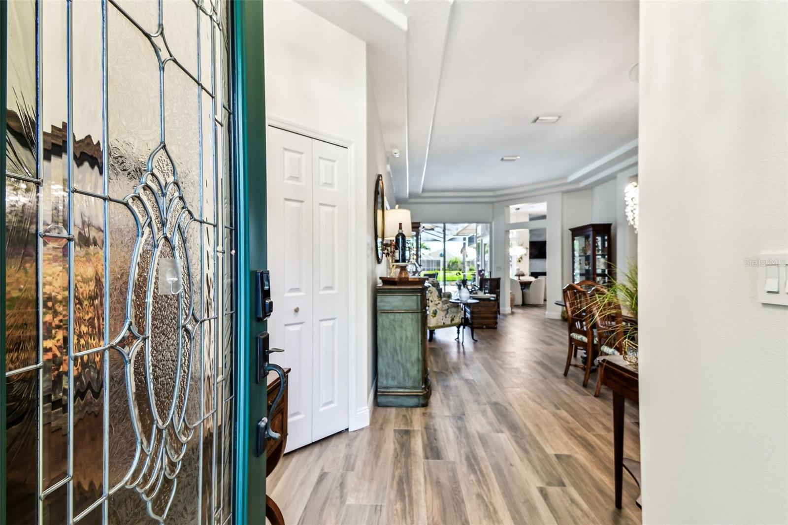 Listing photo id 6 for 10310 Millport Drive