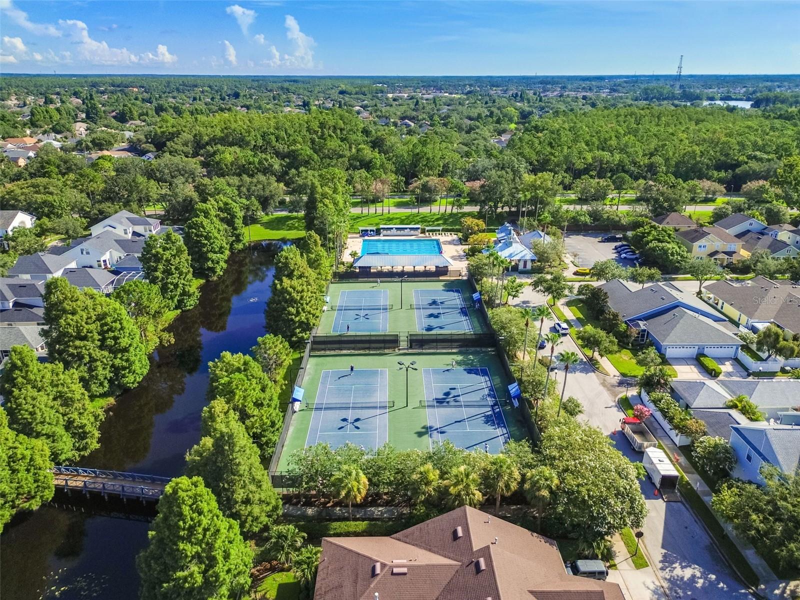 Listing photo id 84 for 10310 Millport Drive
