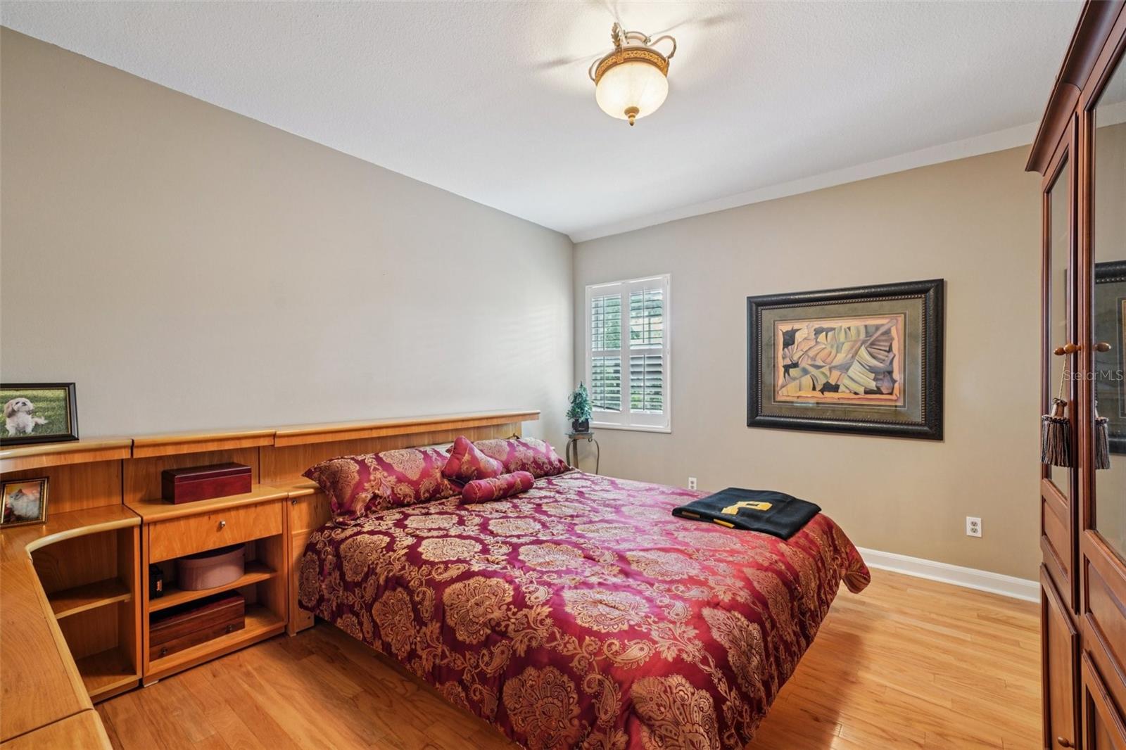 Listing photo id 22 for 4535 Beachway Drive