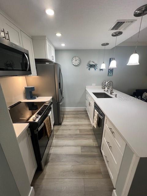 Image 10 of 19 For 225 104th Avenue 102
