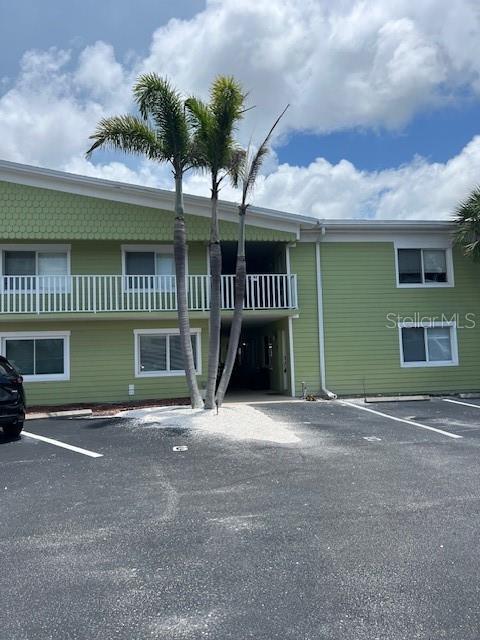 Image 2 of 19 For 225 104th Avenue 102