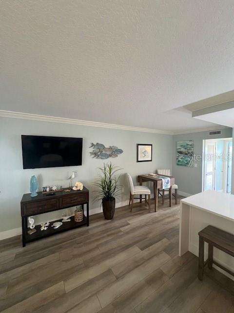 Image 9 of 19 For 225 104th Avenue 102