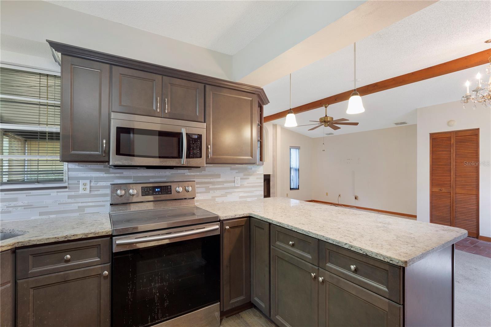 Image 6 of 32 For 4506 79th Way N