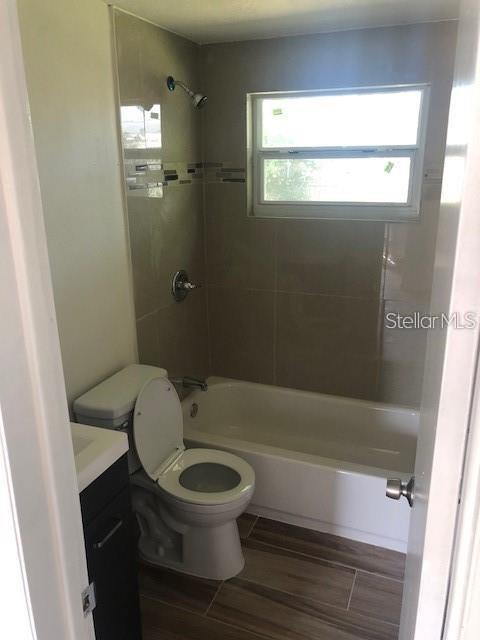 Image 3 of 10 For 1271 Chelsea Lane