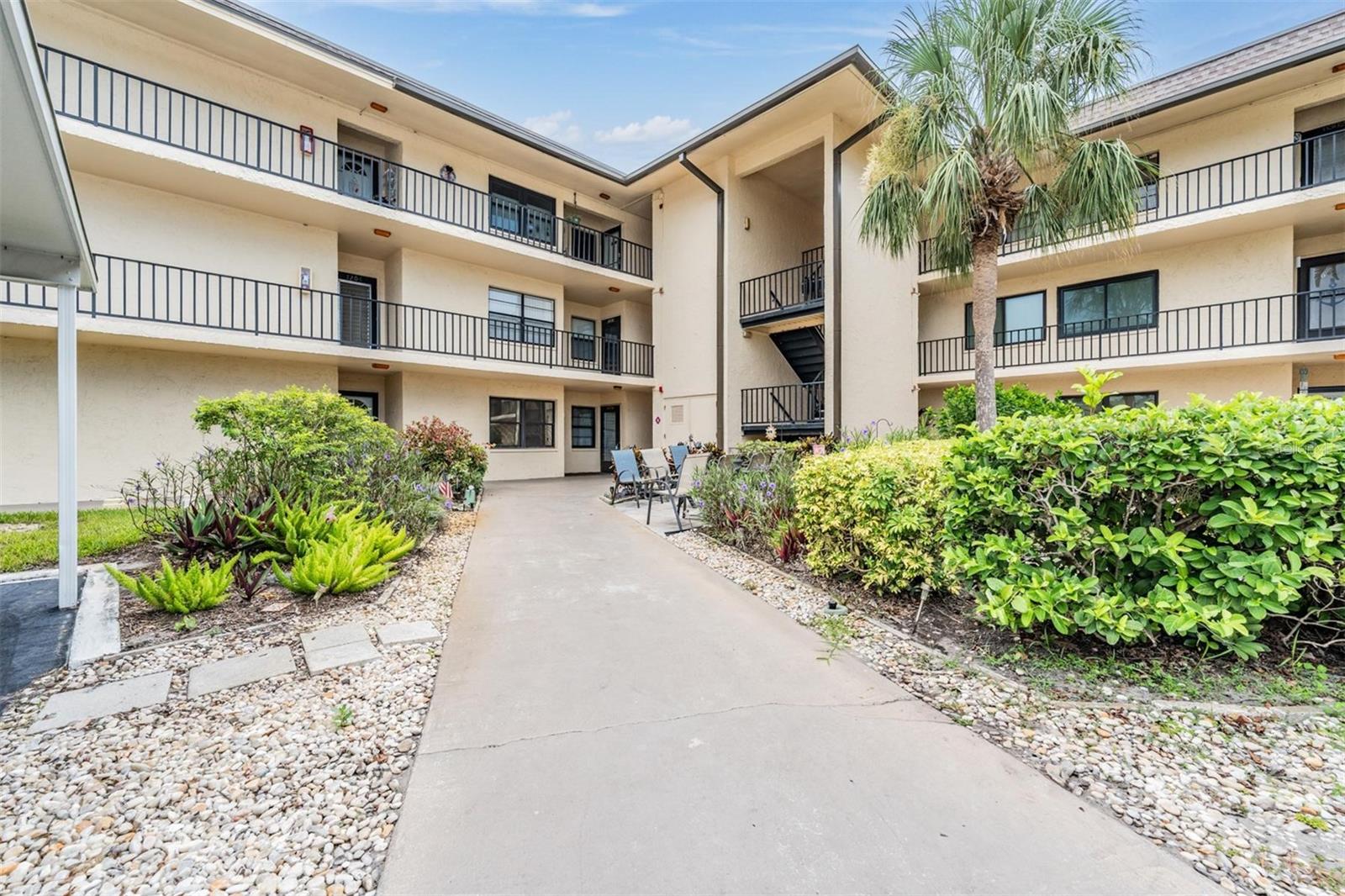 Image 28 of 29 For 12300 Vonn Road 7205