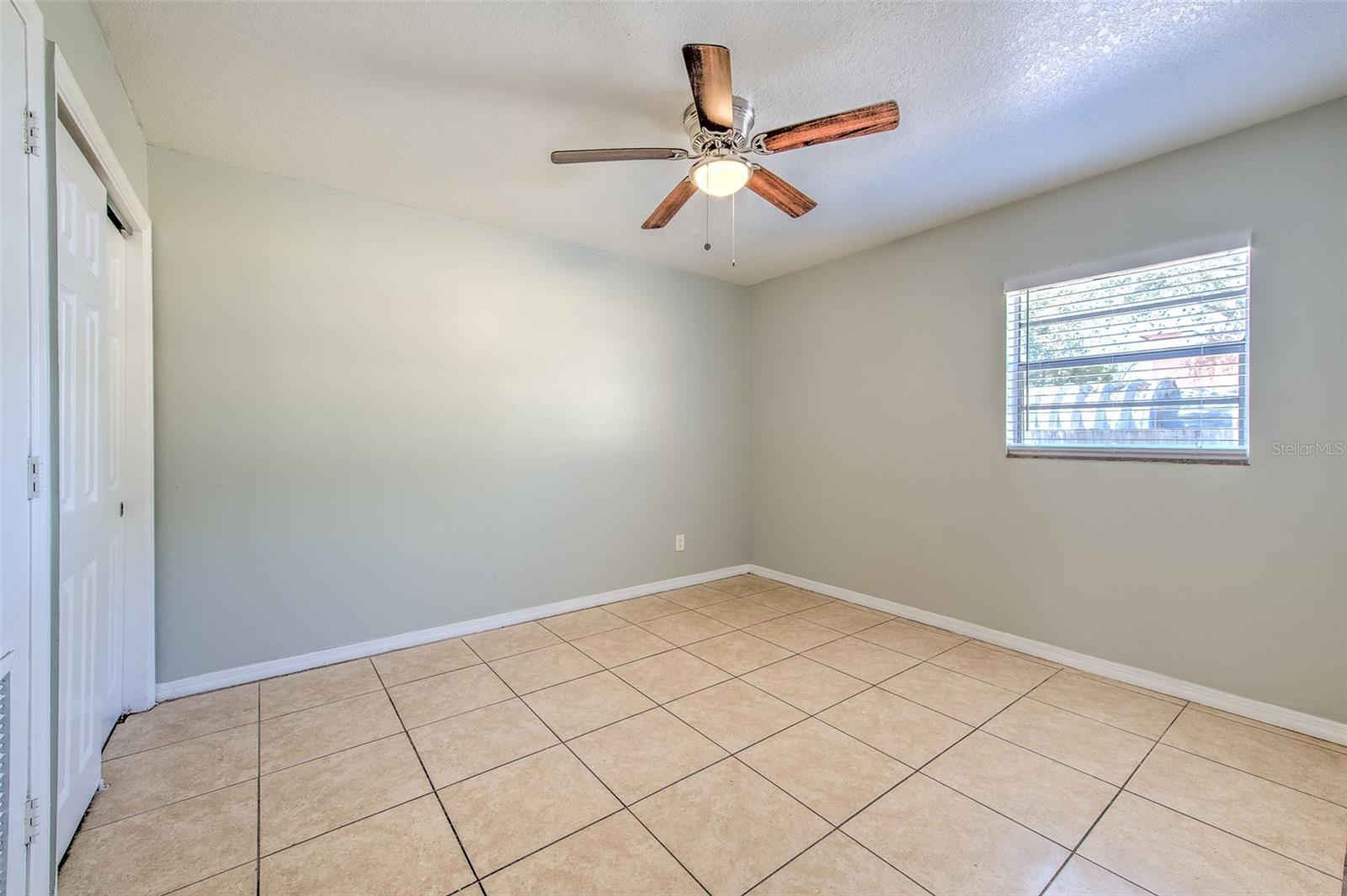 Image 8 of 33 For 10928 15th Street