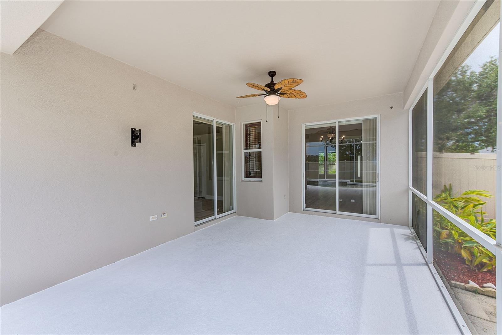 Image 26 of 35 For 4219 70th Street Cir E