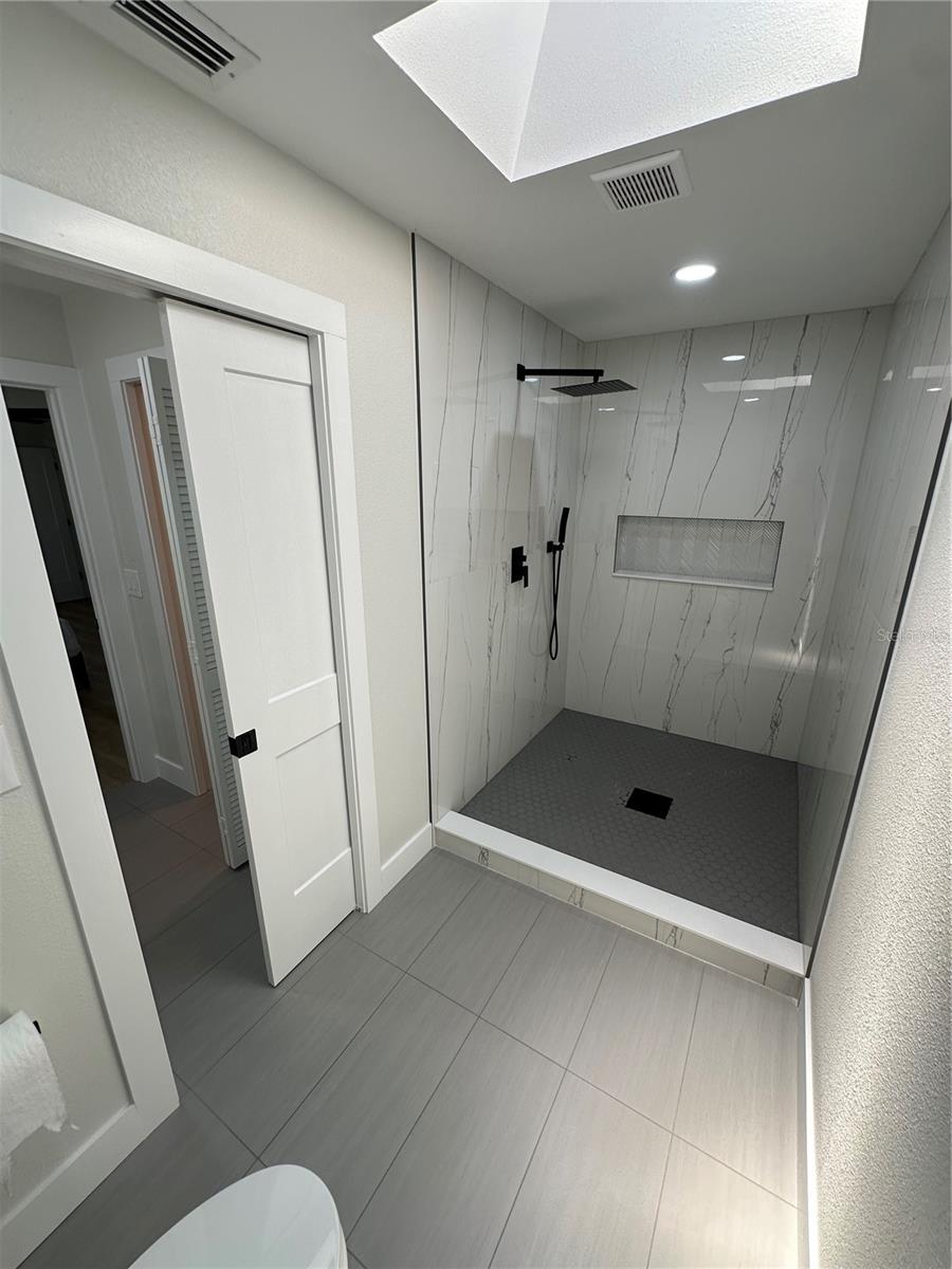 Image 14 of 20 For 1773 Coconut Drive