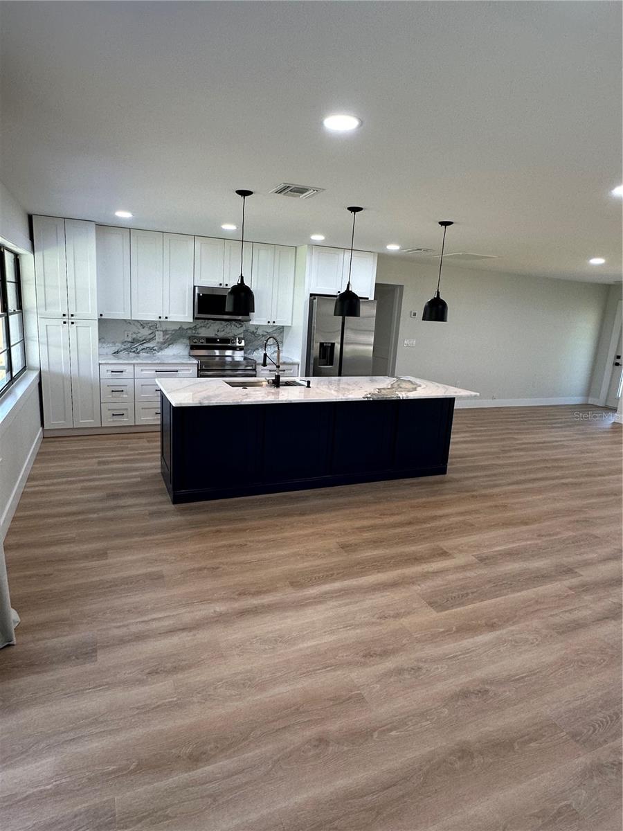 Image 9 of 20 For 1773 Coconut Drive