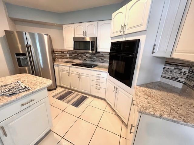 Listing photo id 21 for 5439 Bluepoint Drive