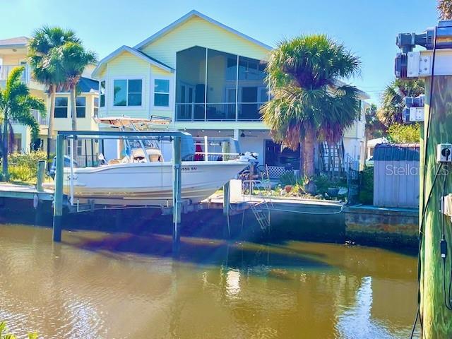 Listing photo id 35 for 5439 Bluepoint Drive