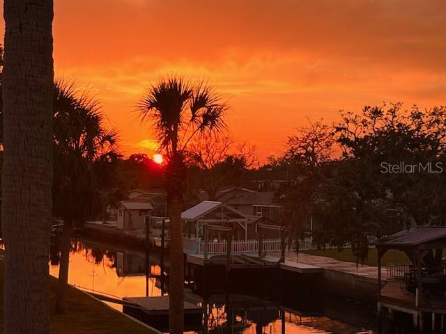 Listing photo id 39 for 5439 Bluepoint Drive