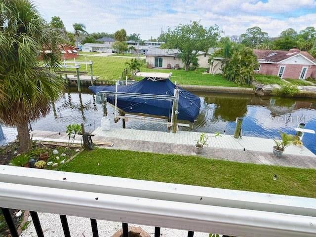 Listing photo id 40 for 5439 Bluepoint Drive